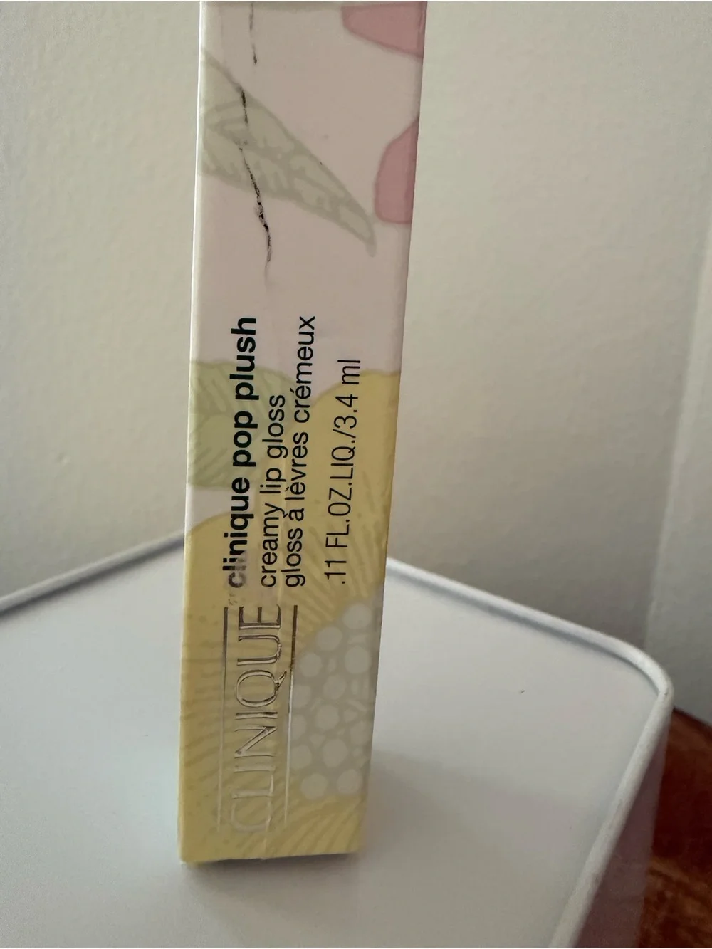 Clinique Pop Plush Creamy Lip Gloss – Bubblegum Pop. 3.4 ml. NIB